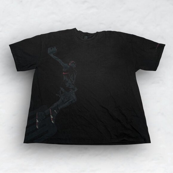 NIKE Lebron James Retro T-Shirt - Picture 1 of 3